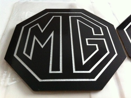 Le500 steering wheel badge - steering,
