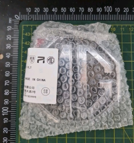 Genuine new saic boot badge - saic,
