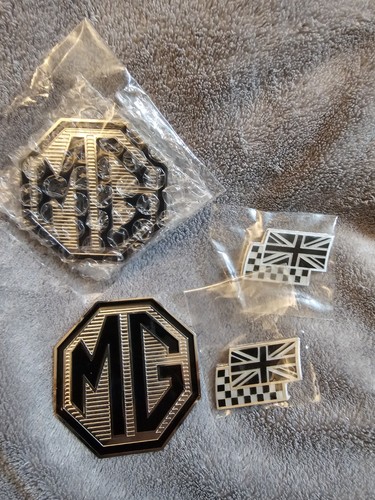 Black and silver - mg, tf