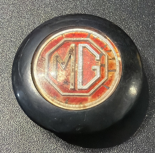 Vintage wheel centre - ,